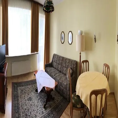 Appartementhaus Alpina 2* Бад-Гофгаштайн